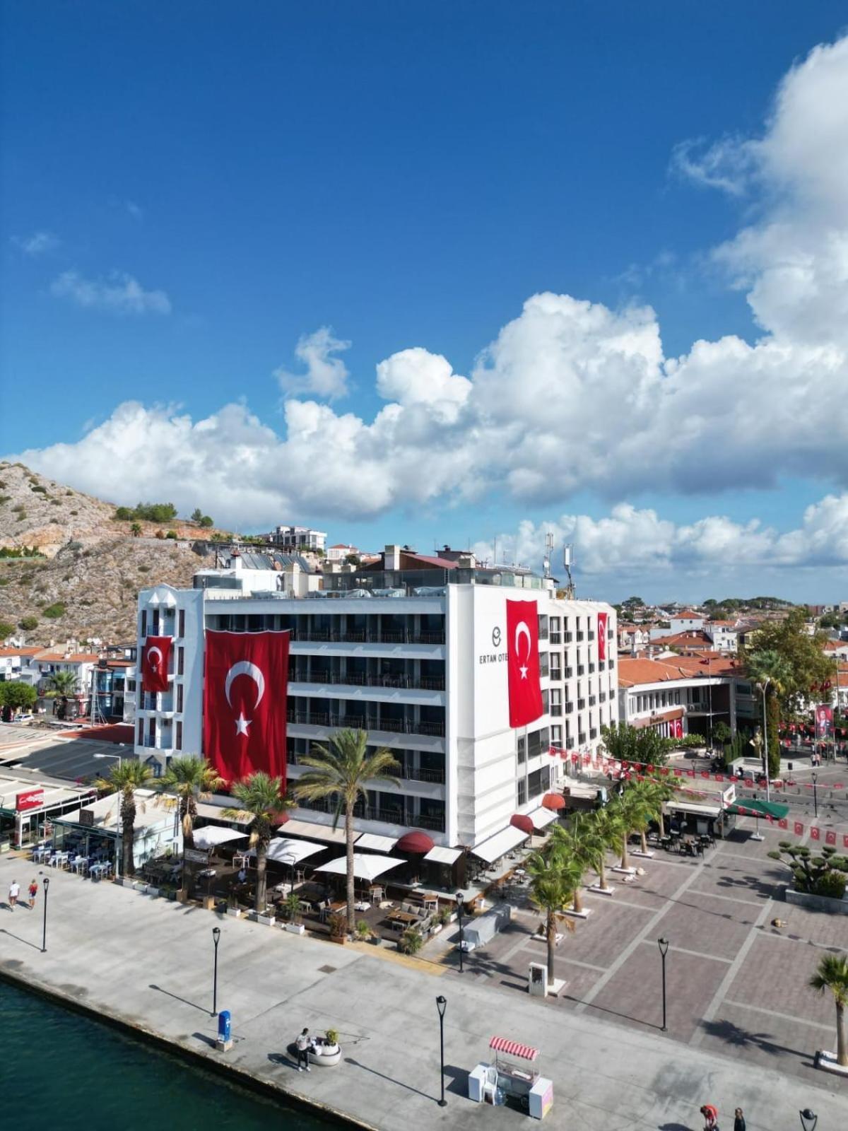 Ertan Otel Çeşme Exterior foto